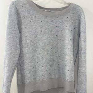 Gray sweatshirt